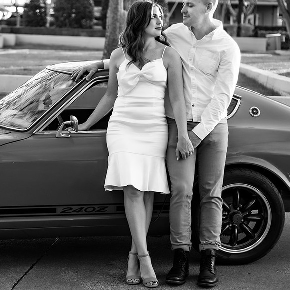 XSCAPE White Ruffled Spaghetti Strap V Neck Vintage Dress - Picture 1 of 8